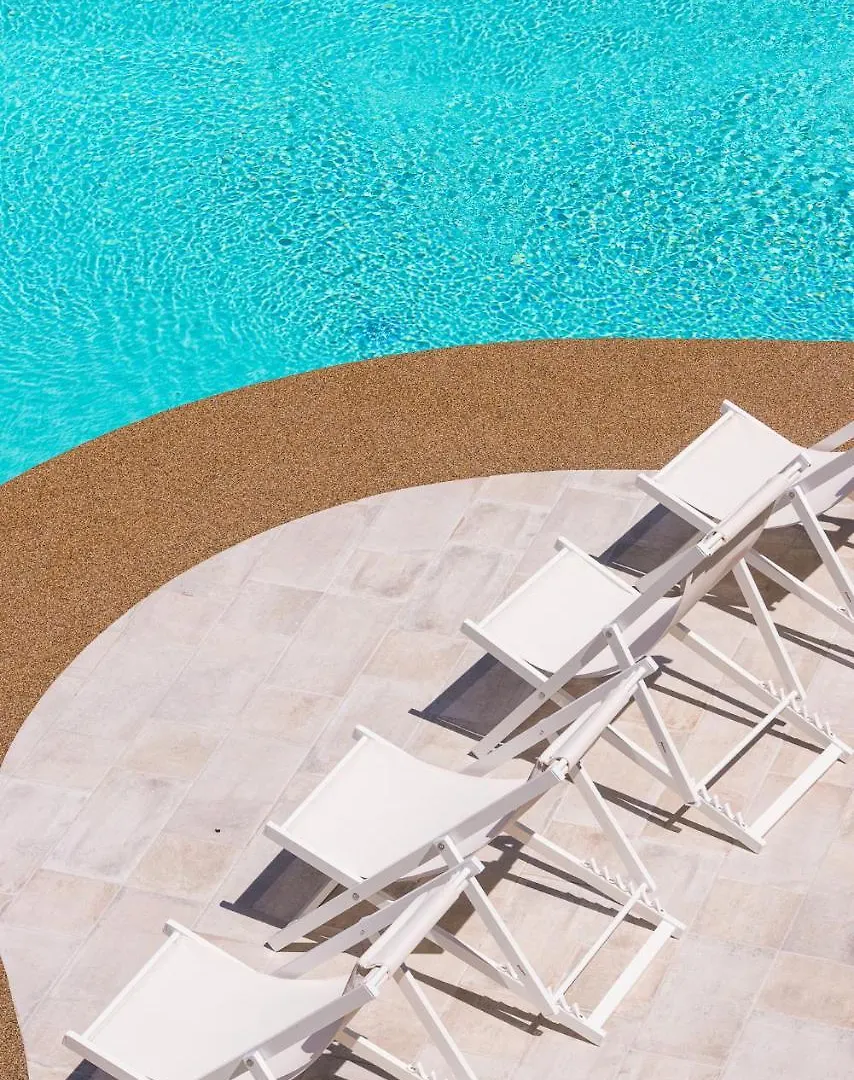Hotel Neikos Mediterraneo Luxury Suites Hanioti